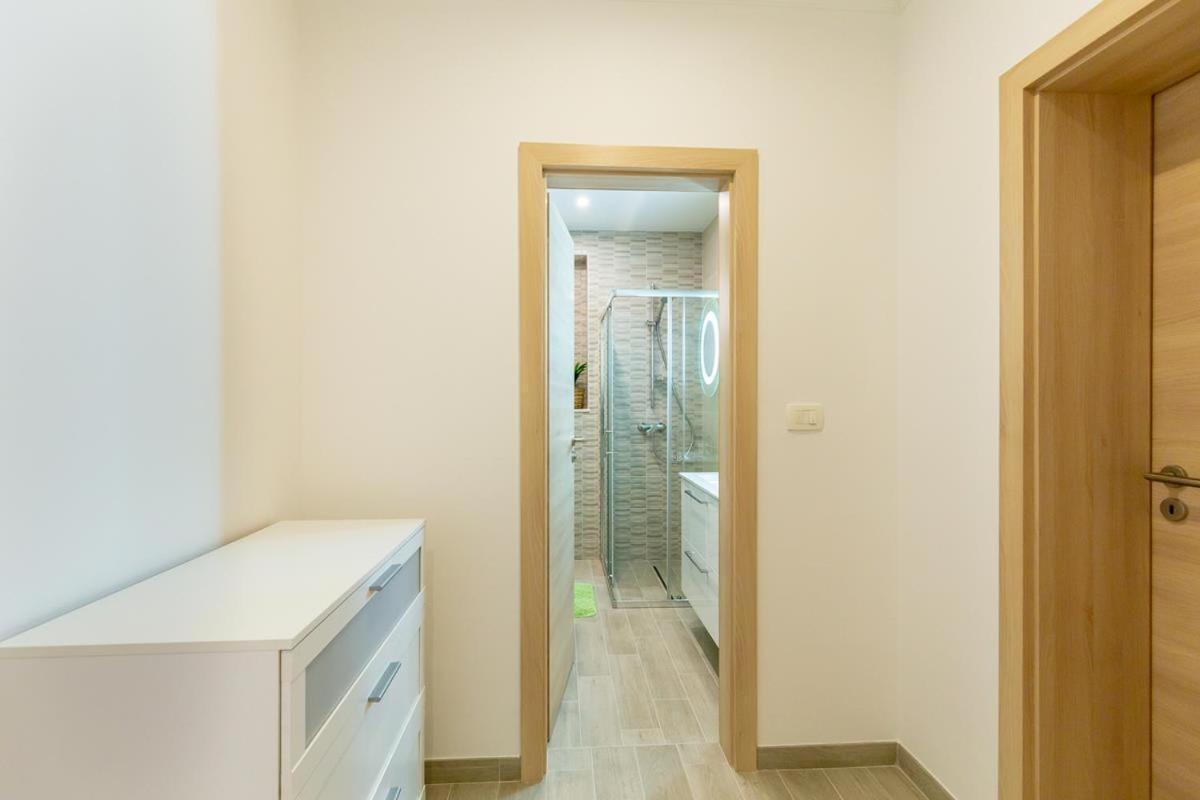 Apartments Red And Blue Mlini Ngoại thất bức ảnh